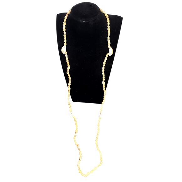 Hilo Hatties Necklace Bohemian Shell Bead Strand 17" Vtg Beachy Coconut Girl - Picture 1 of 7